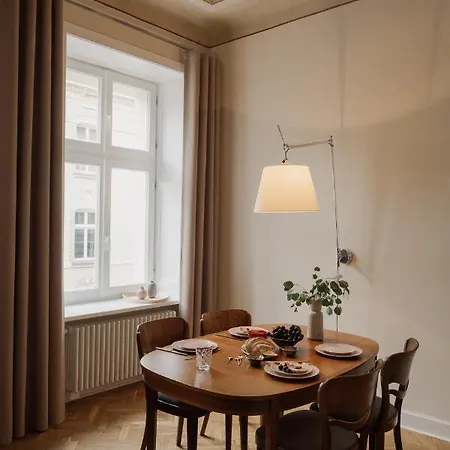 Michalowskiego 11 Appartement