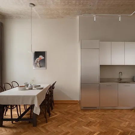 Apartman Michalowskiego 11 *