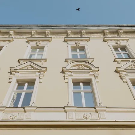 Apartman Michalowskiego 11