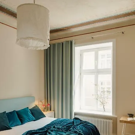 Michałowskiego 11 Apartament *