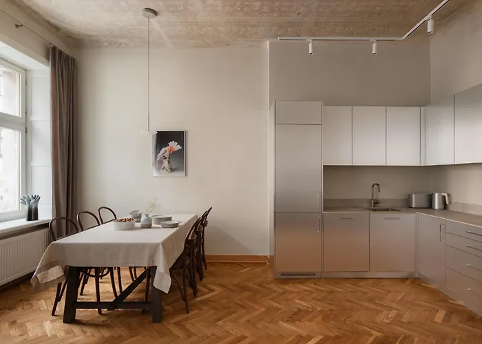 Appartamento Michalowskiego 11 *