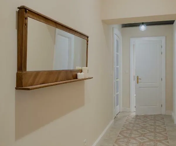 Appartamento Michalowskiego 11 *